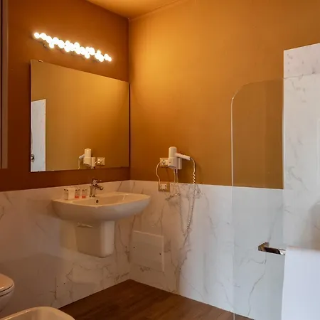 Belvedere Hotel 3*