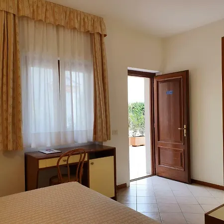 Belvedere 3* Limone sul Garda