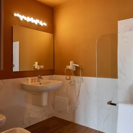 Belvedere Hotel Limone sul Garda