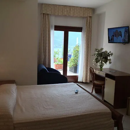 Belvedere Limone sul Garda