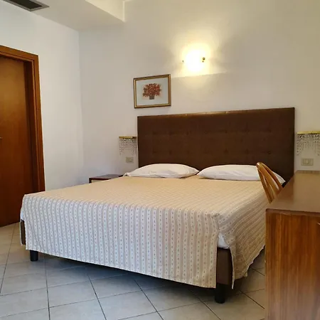 Belvedere Otel Limone sul Garda